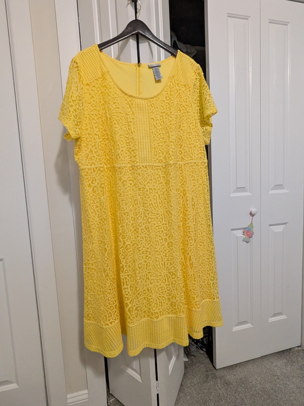 Catherines Bright Yellow Lace Midi Dress - Picture 2 of 4